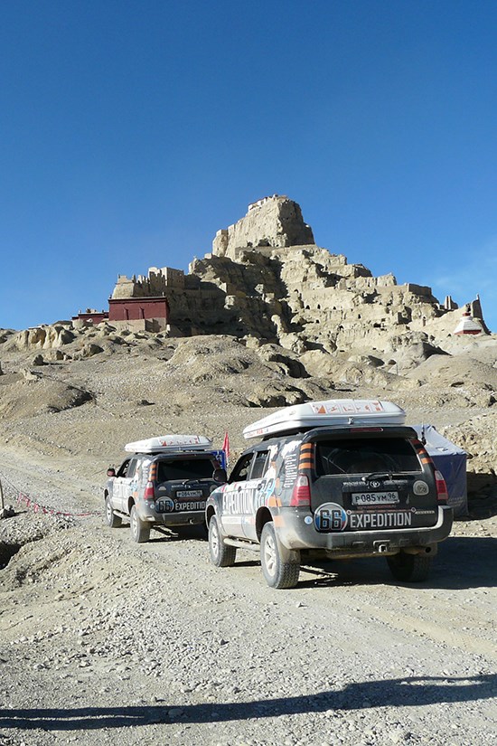 Die erste Selbstfahrerreise durch Tibet im Jahr 2013 fand am 23.04. statt